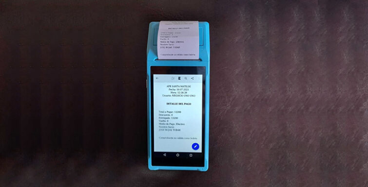 Entrega de «Punto Blue» y Plataforma «Software APR» a Comité Santa Matilde de Til Til